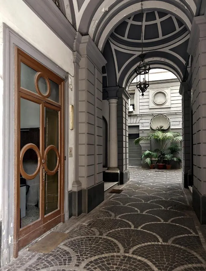 Elegant Apartment At Chiaia By Wonderful Italy 那不勒斯 0*,  意大利